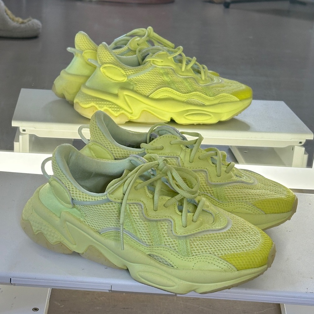 ADIDAS OZWEEGO